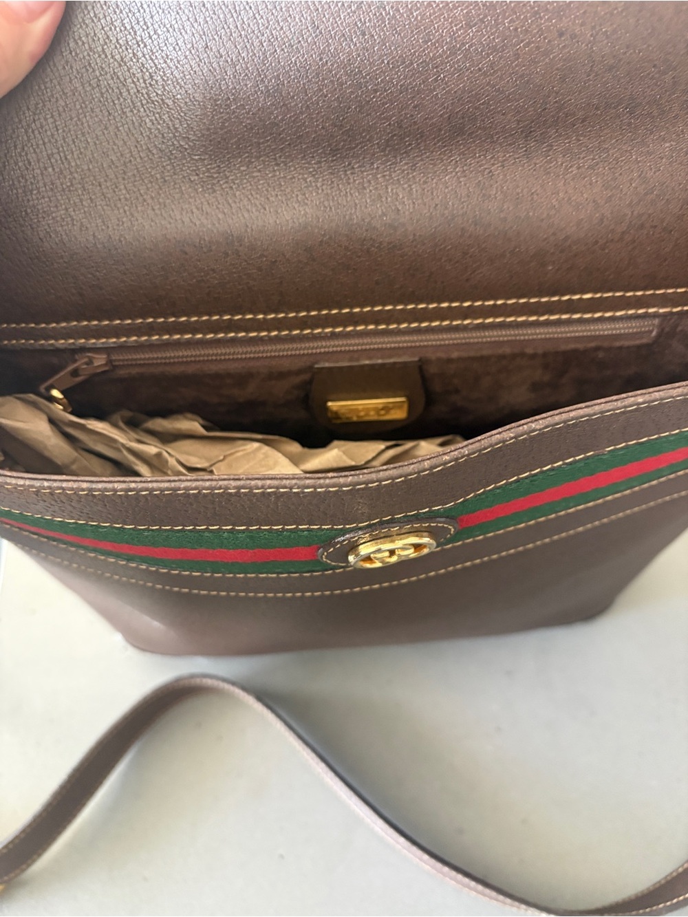 Vintage Gucci Bucket Bag - Picture 5 of 9